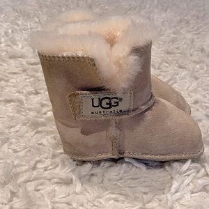 UGG Infant Boots, size 5